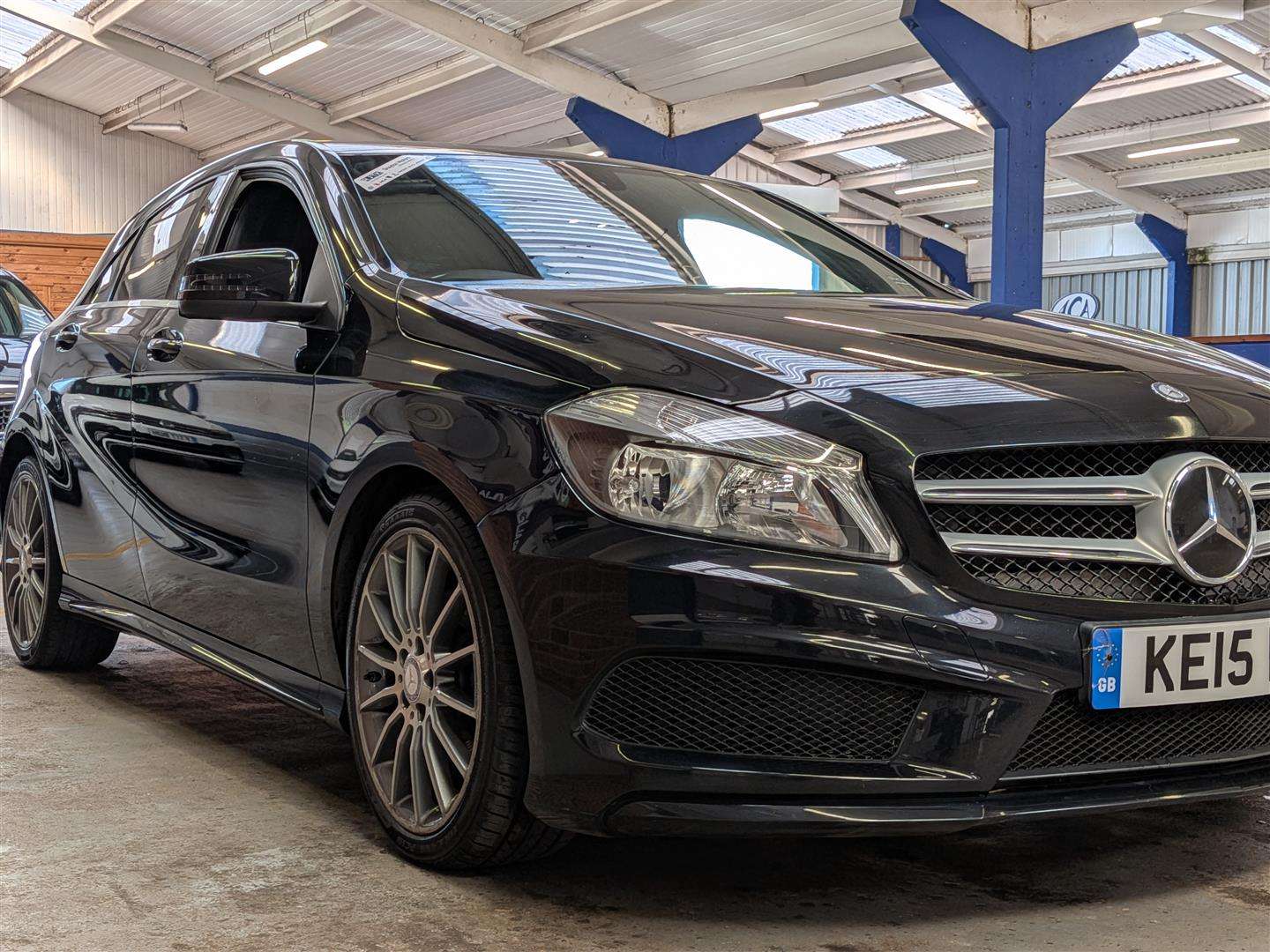 <p>2015 MERCEDES-BENZ A180 BLUE-CY AMG SPORT CD</p>