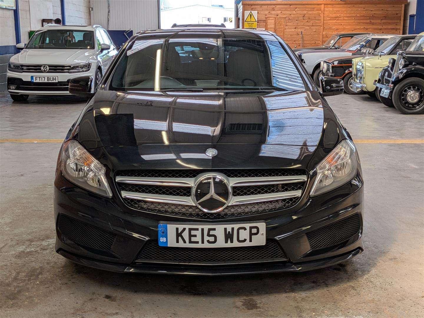 <p>2015 MERCEDES-BENZ A180 BLUE-CY AMG SPORT CD</p>