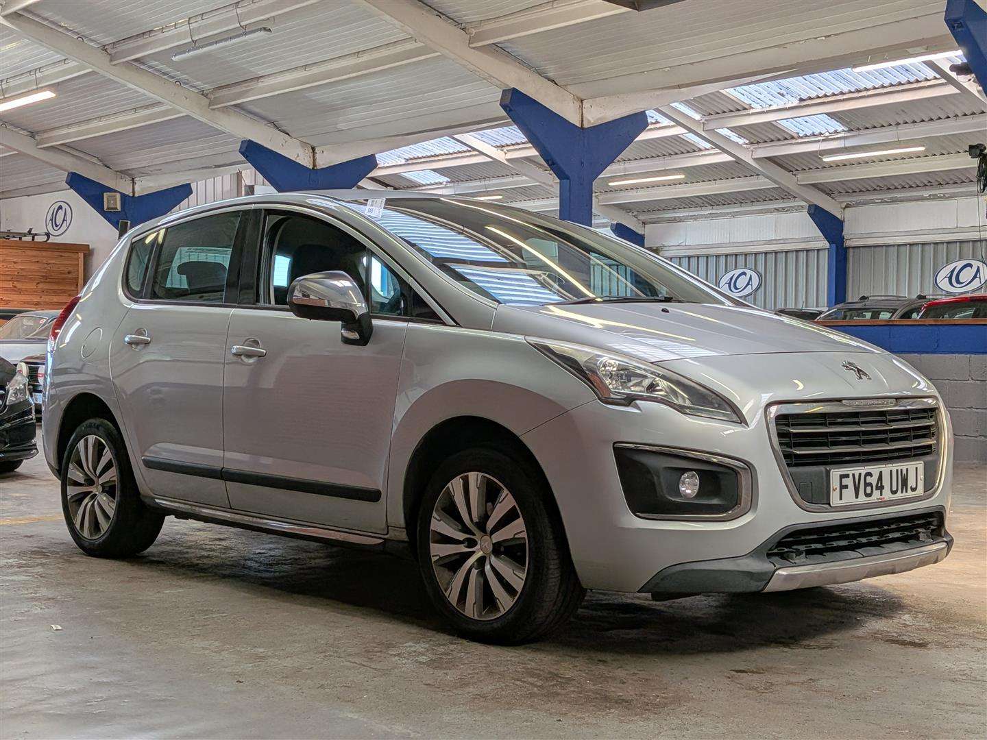 <p>2015 PEUGEOT 3008 ACTIVE E-HDI S-A</p>