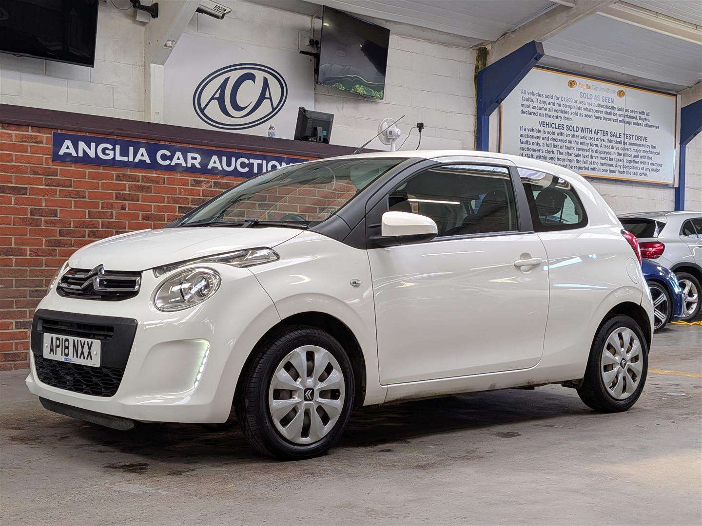 <p>2018 CITROEN C1 FEEL</p>