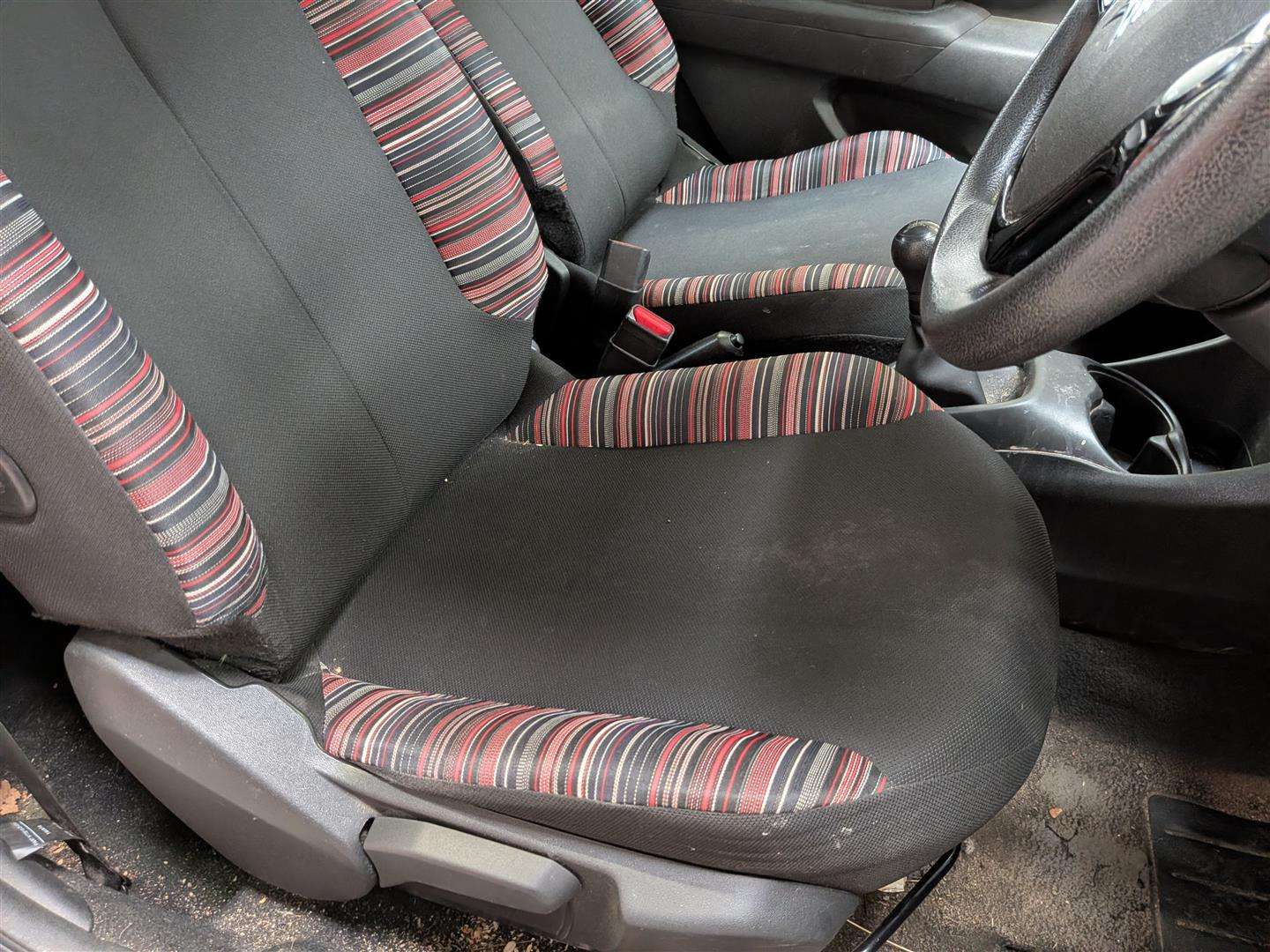 <p>2018 CITROEN C1 FEEL</p>