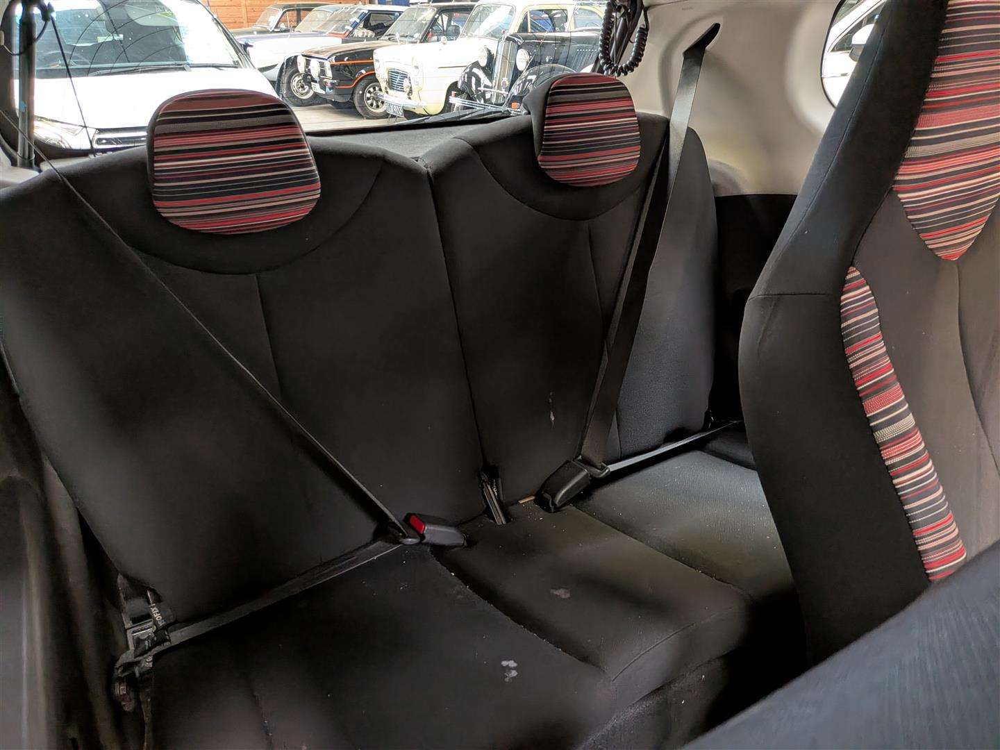 <p>2017 CITROEN C1 FEEL</p>