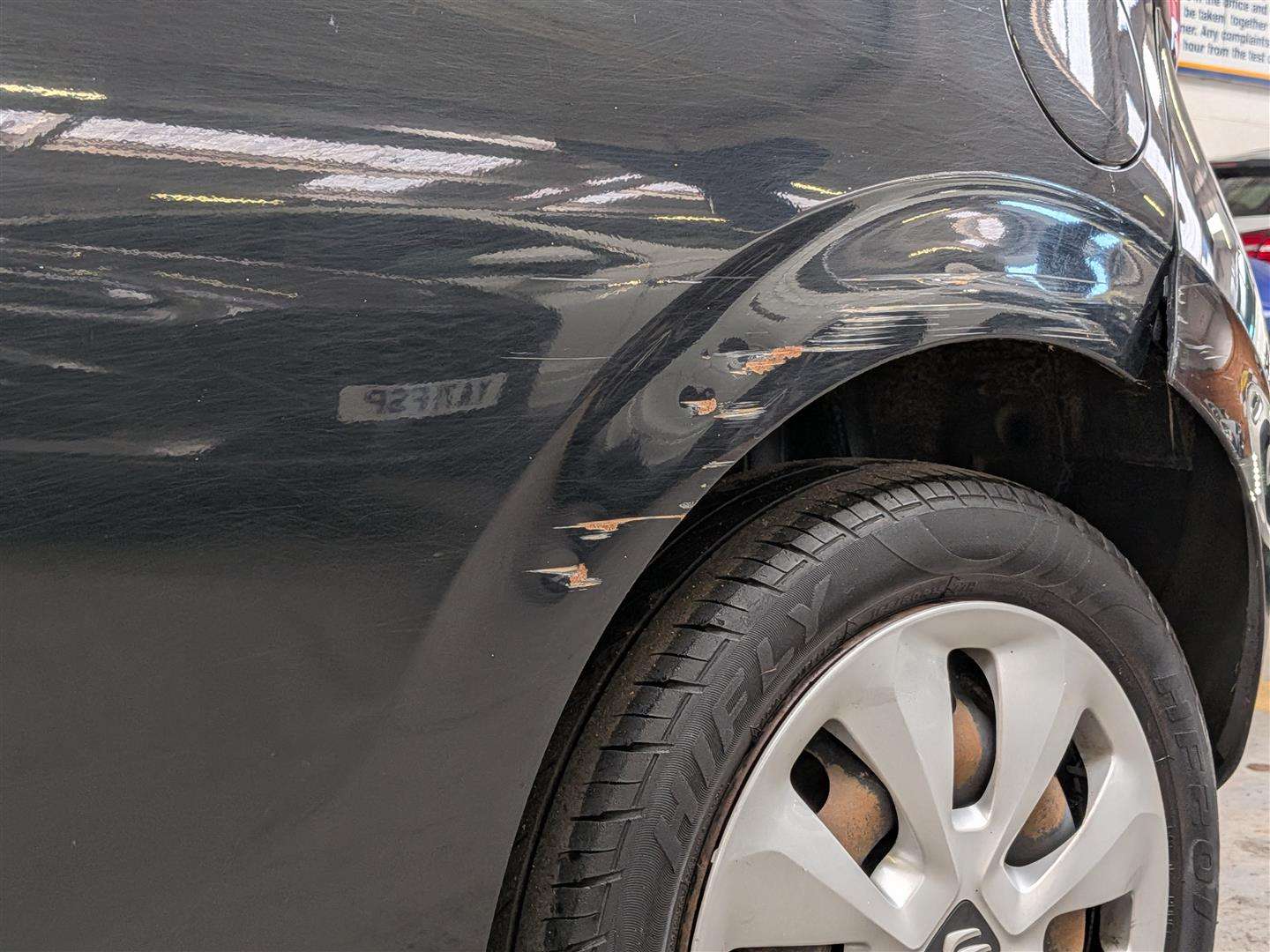 <p>2017 CITROEN C1 FEEL</p>