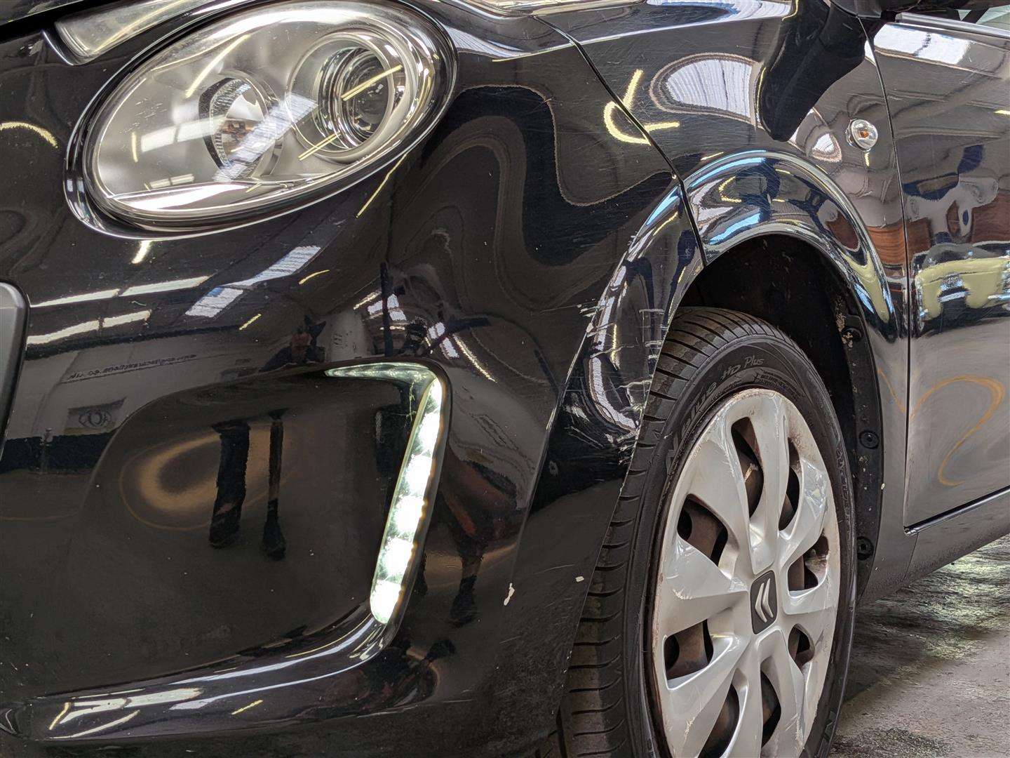 <p>2017 CITROEN C1 FEEL</p>
