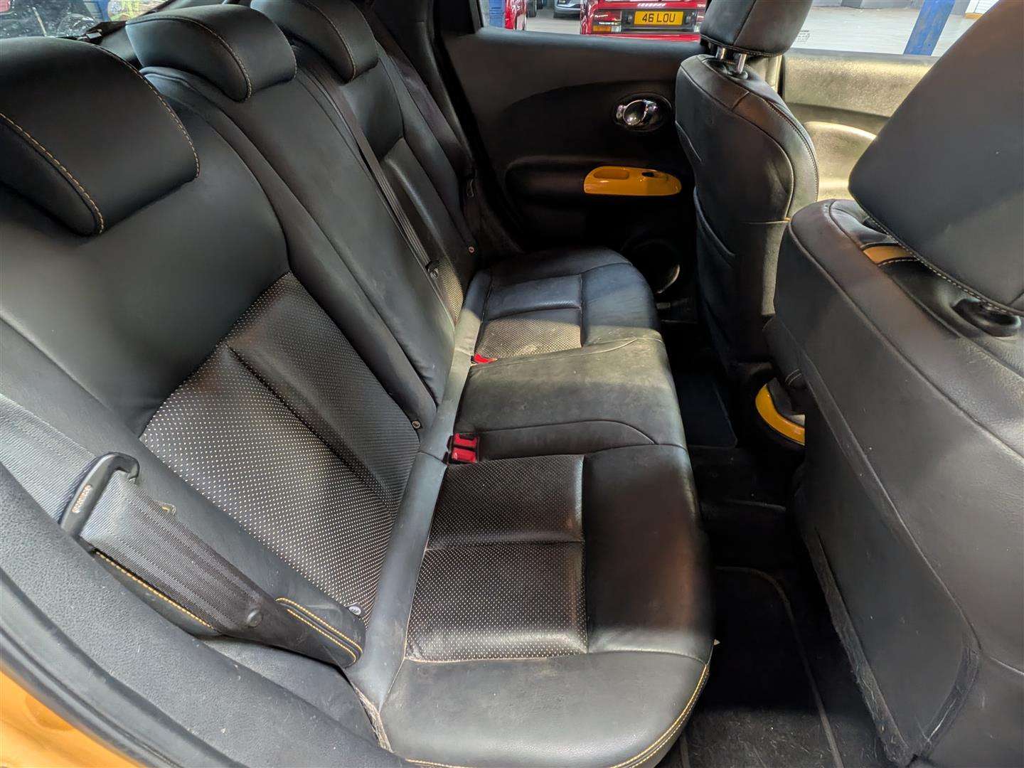 <p>2014 NISSAN JUKE TEKNA DIG-T</p>