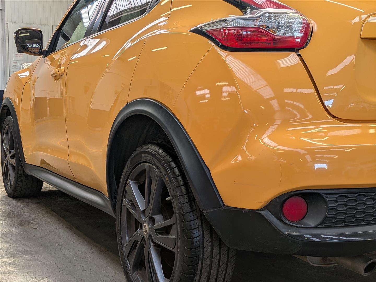 <p>2014 NISSAN JUKE TEKNA DIG-T</p>