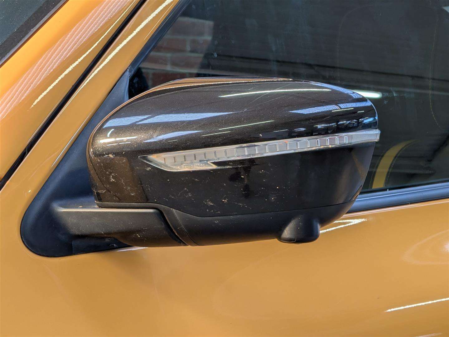 <p>2014 NISSAN JUKE TEKNA DIG-T</p>