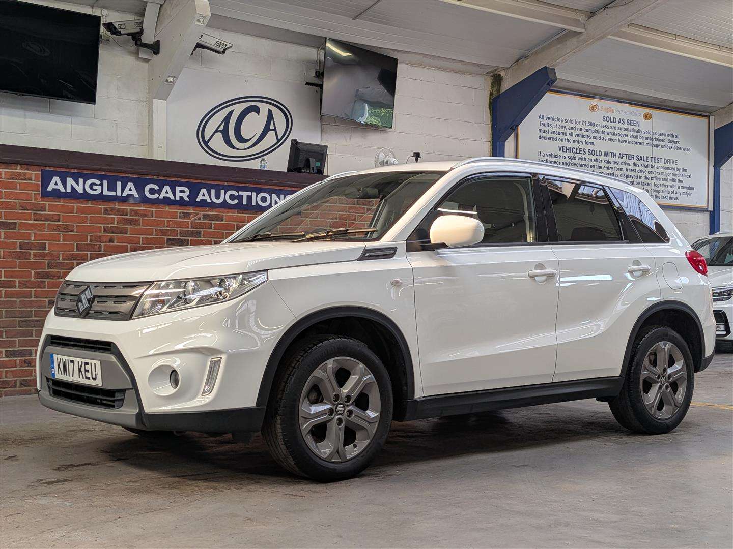 <p>2017 SUZUKI VITARA SZ-T</p>