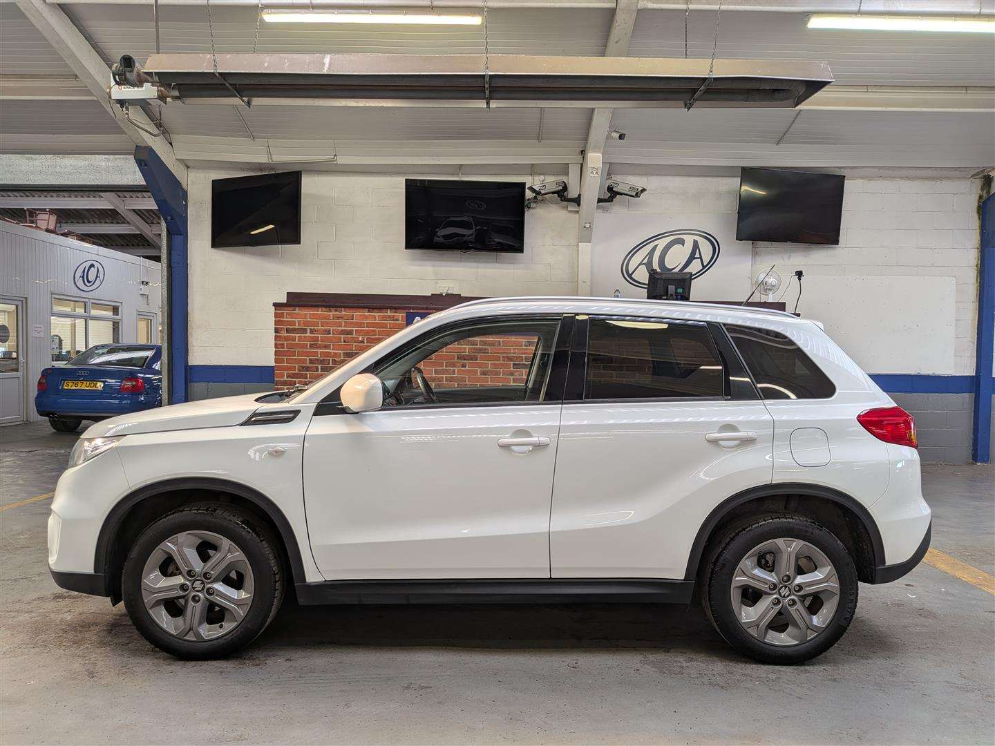 <p>2017 SUZUKI VITARA SZ-T</p>