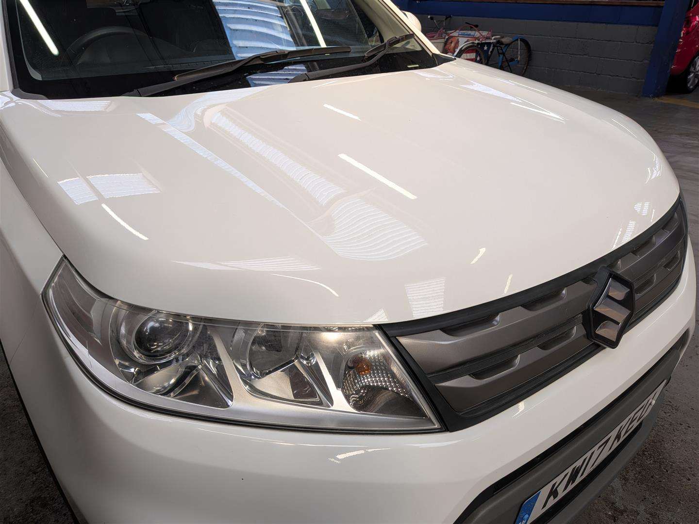 <p>2017 SUZUKI VITARA SZ-T</p>