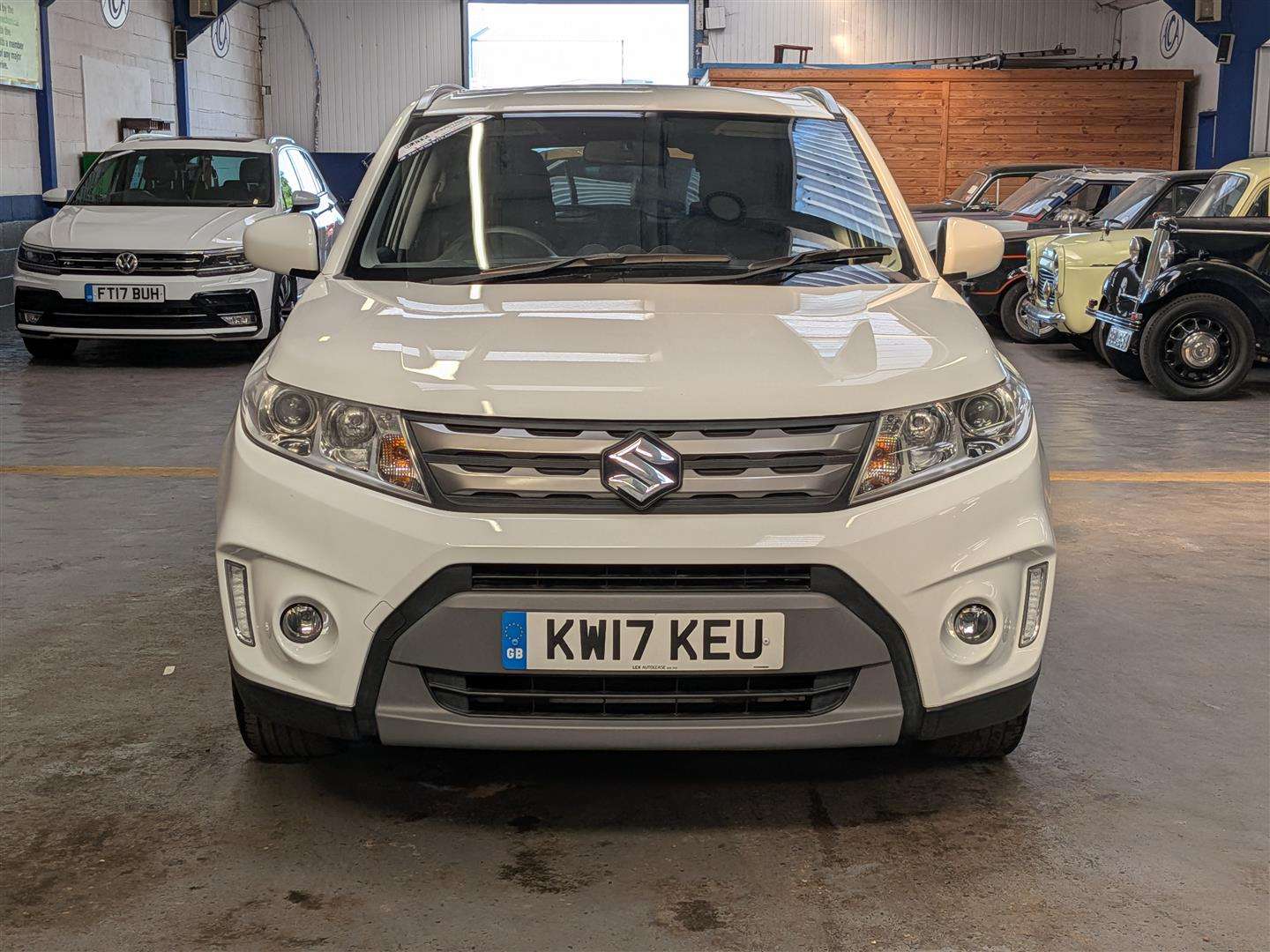 <p>2017 SUZUKI VITARA SZ-T</p>