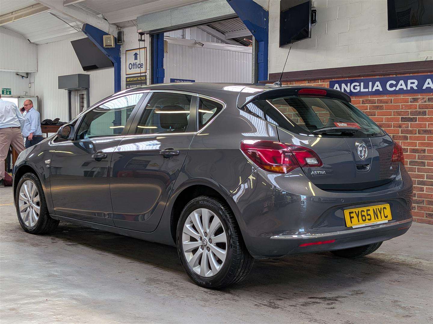 <p>2015 VAUXHALL ASTRA ELITE</p>