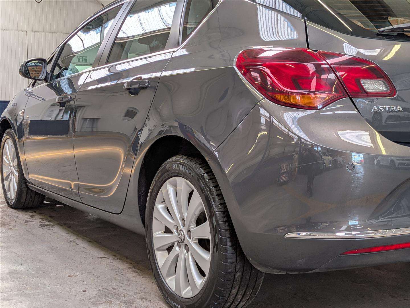 <p>2015 VAUXHALL ASTRA ELITE</p>