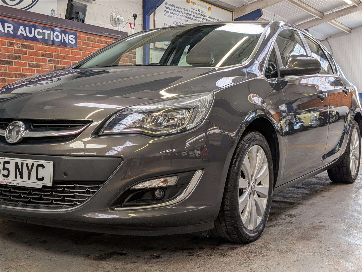 <p>2015 VAUXHALL ASTRA ELITE</p>