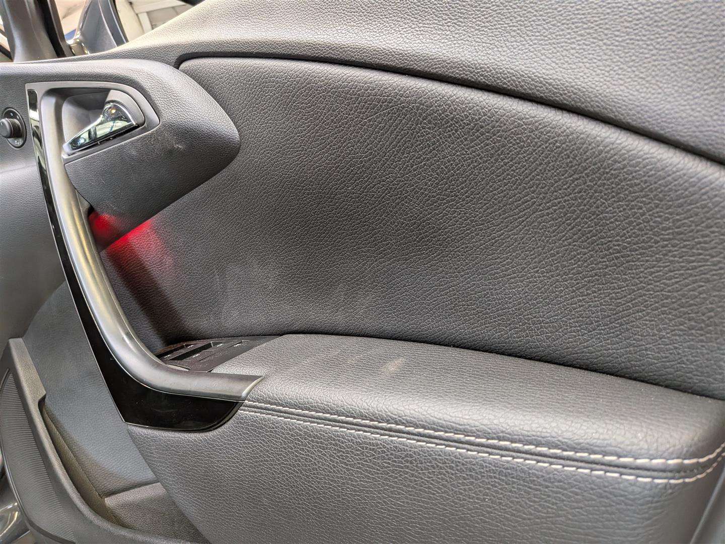 <p>2015 VAUXHALL ASTRA ELITE</p>
