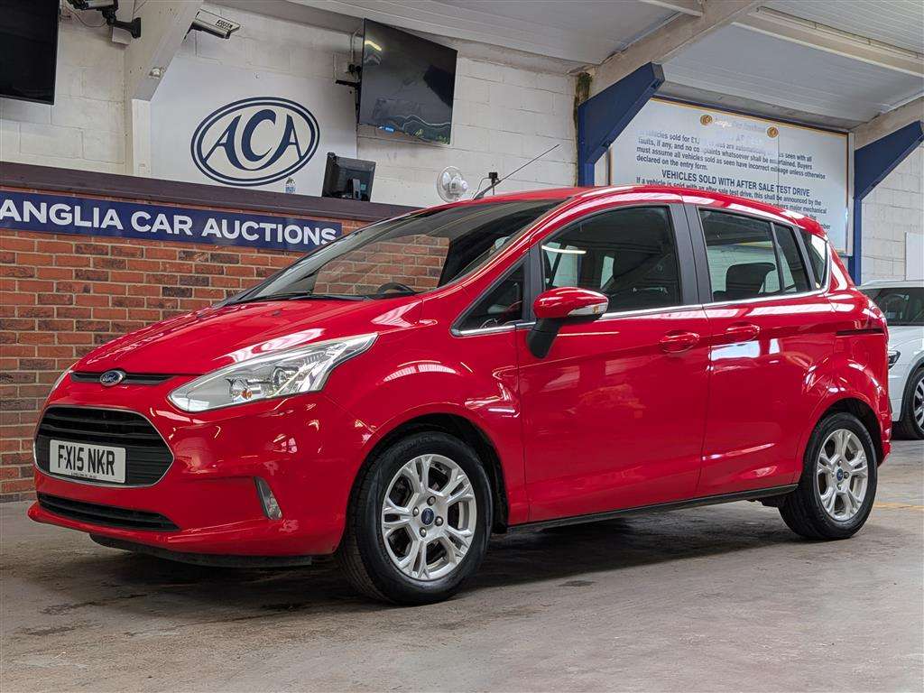 <p>2015 FORD B-MAX ZETEC TURBO</p>
