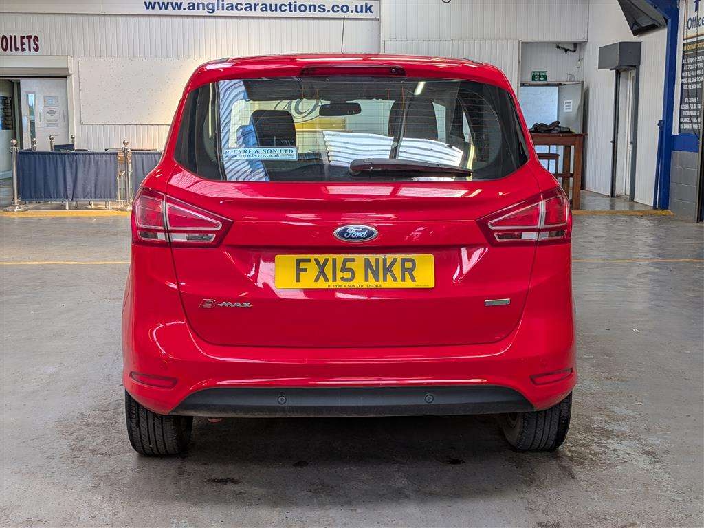 <p>2015 FORD B-MAX ZETEC TURBO</p>