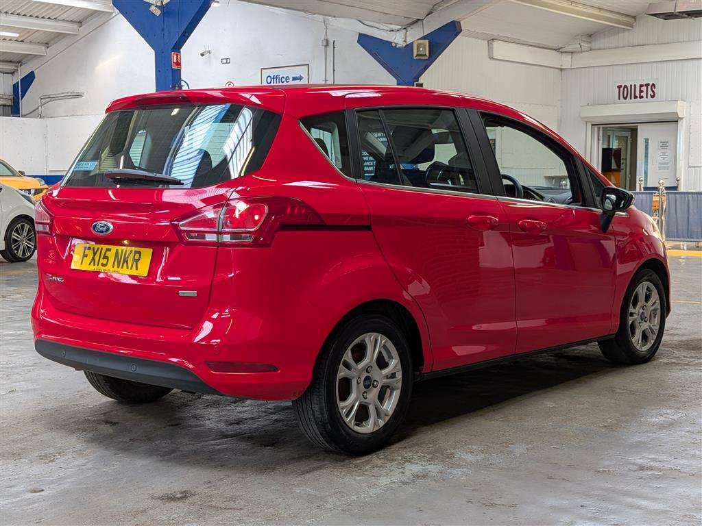<p>2015 FORD B-MAX ZETEC TURBO</p>