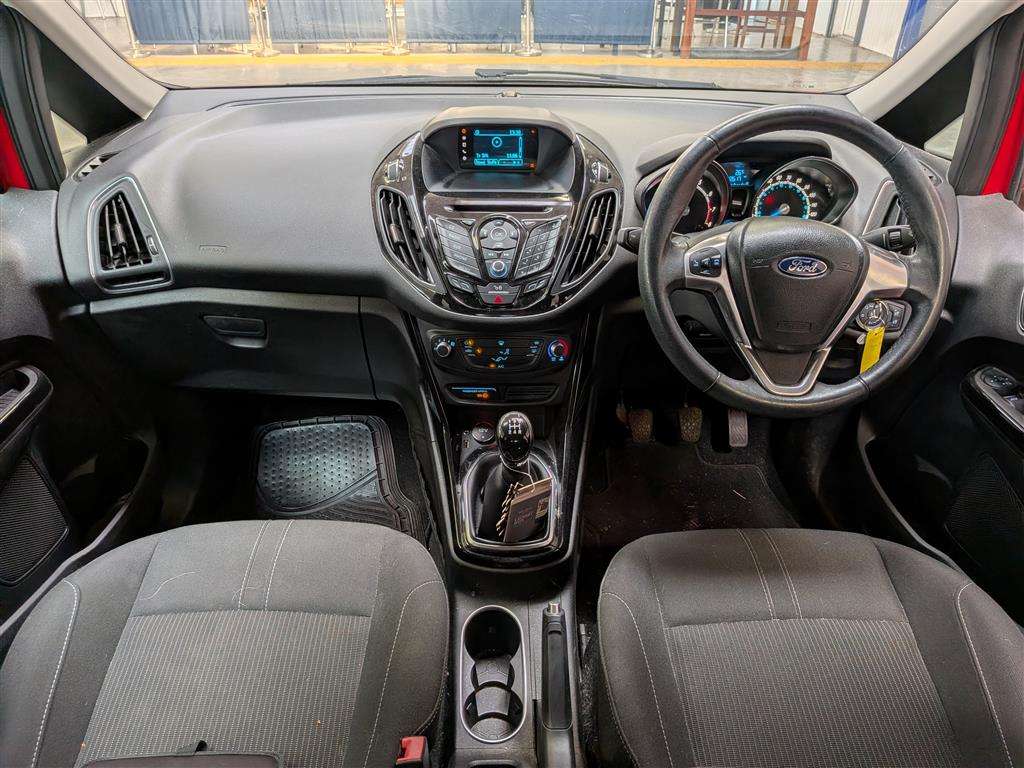 <p>2015 FORD B-MAX ZETEC TURBO</p>