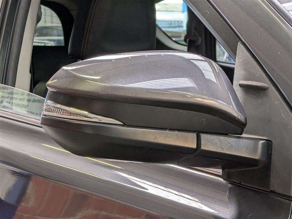 <p>2013 TOYOTA RAV4 INVINCIBLE D-4D</p>