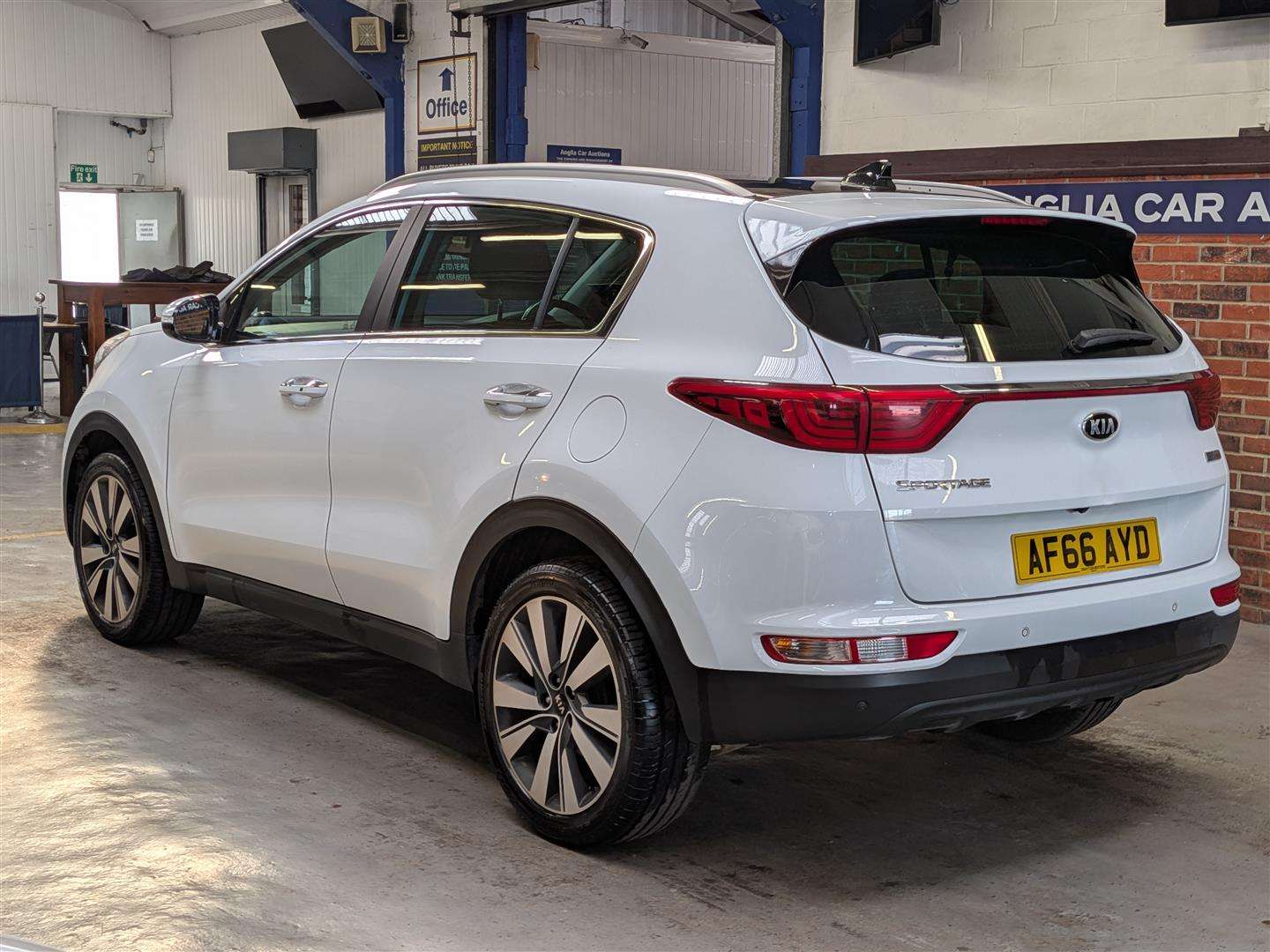 <p>2016 KIA SPORTAGE 4 CRDI ISG</p>