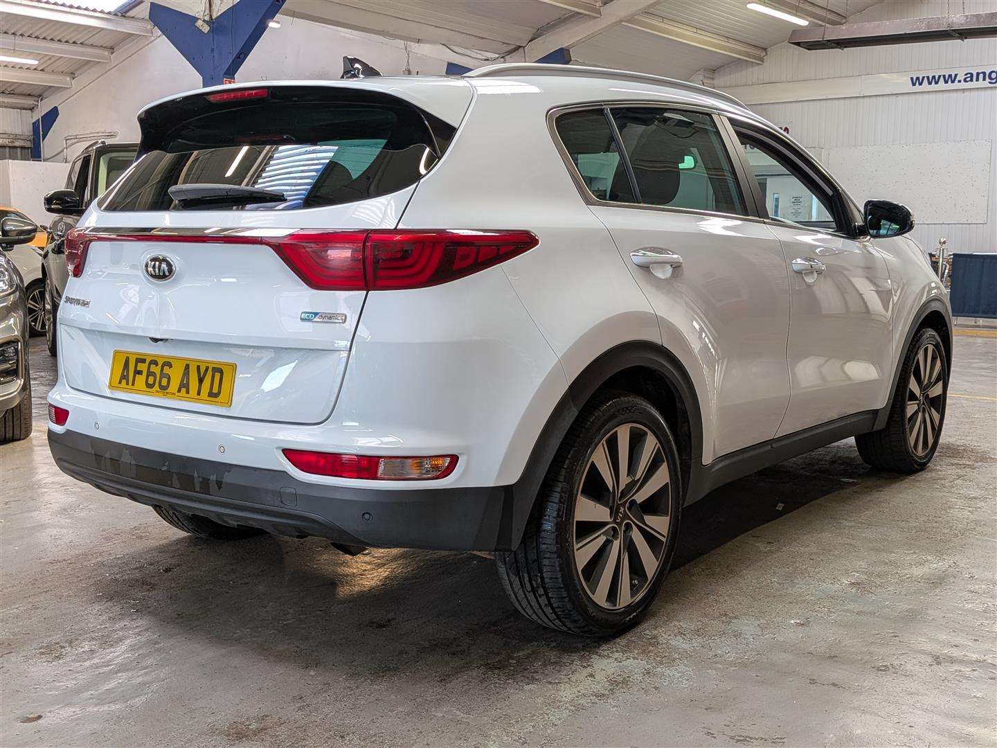 <p>2016 KIA SPORTAGE 4 CRDI ISG</p>