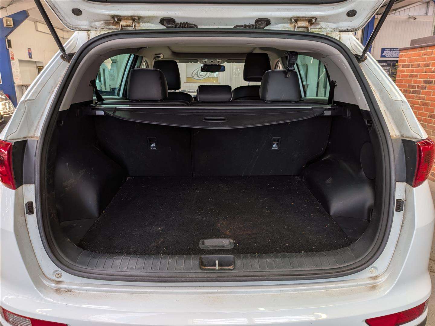 <p>2016 KIA SPORTAGE 4 CRDI ISG</p>