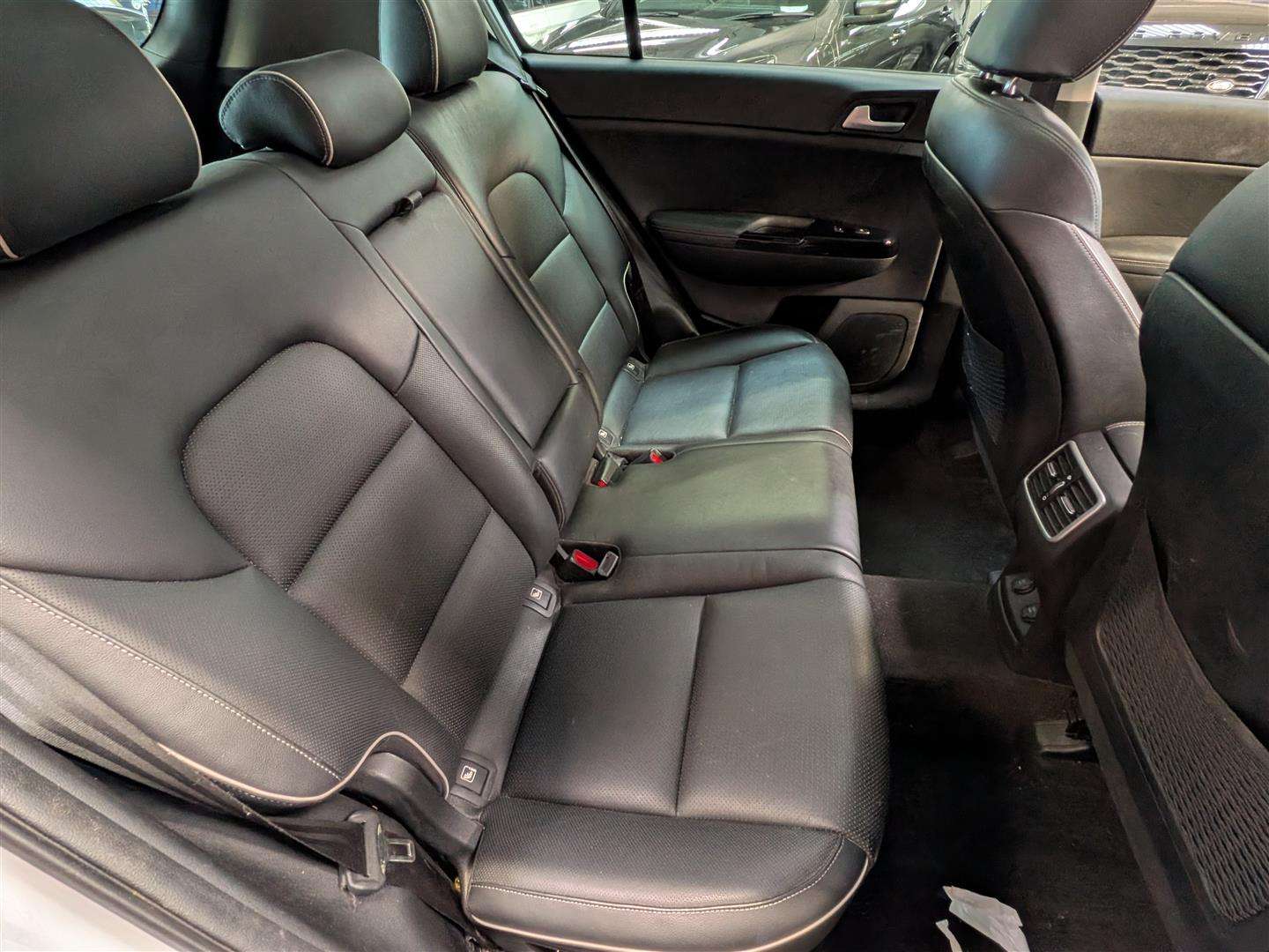 <p>2016 KIA SPORTAGE 4 CRDI ISG</p>