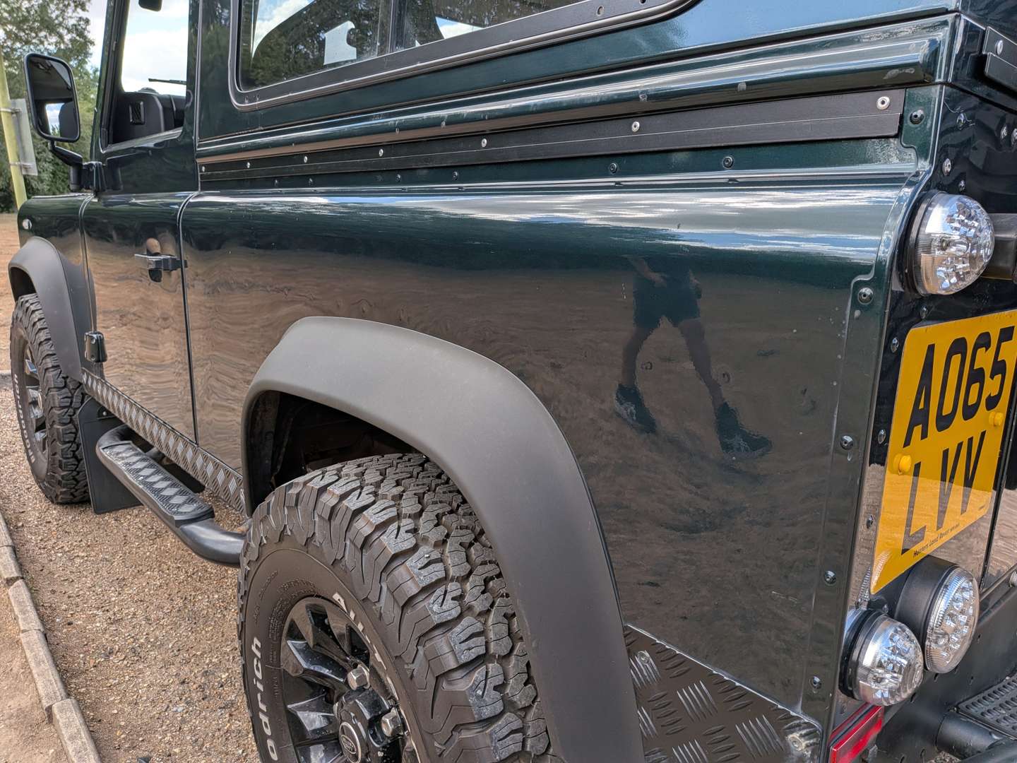 <p>2015 LAND ROVER DEFENDER 90</p>