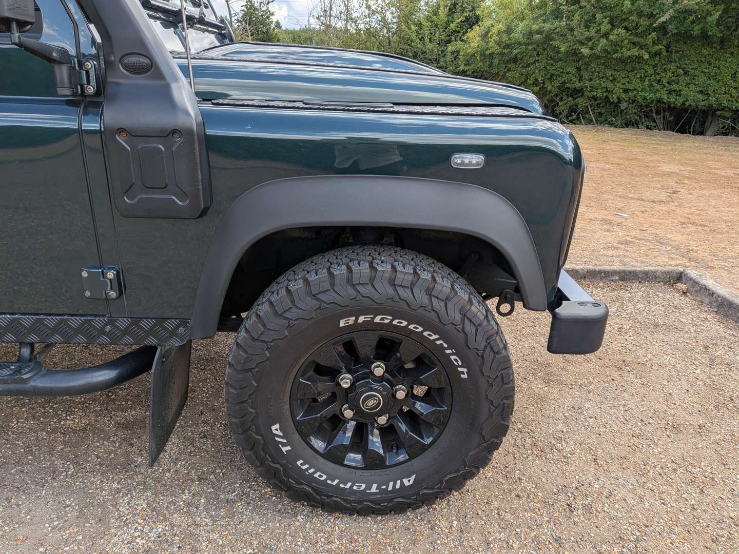 <p>2015 LAND ROVER DEFENDER 90</p>