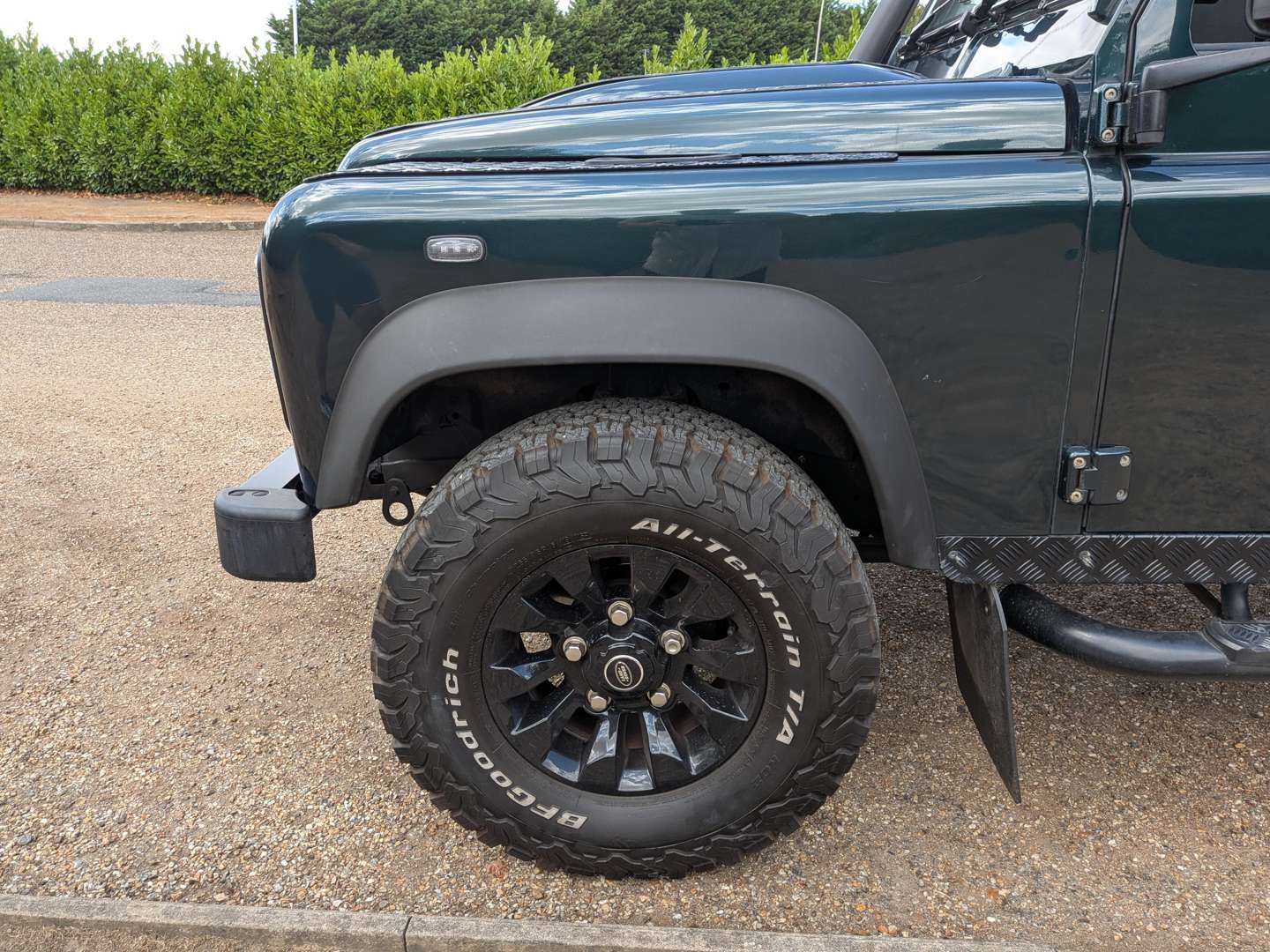 <p>2015 LAND ROVER DEFENDER 90</p>