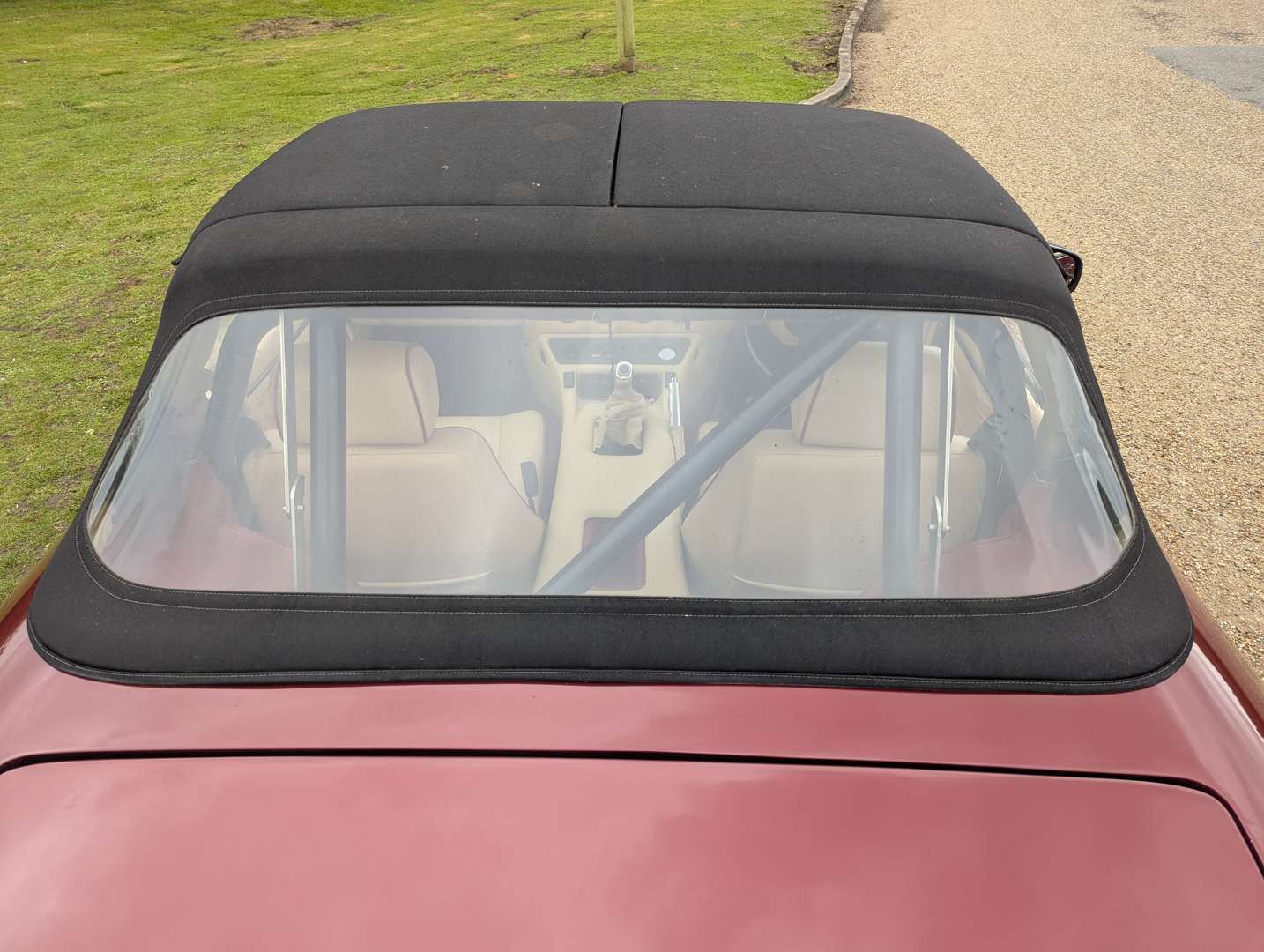 <p>1992 TVR V8S</p>