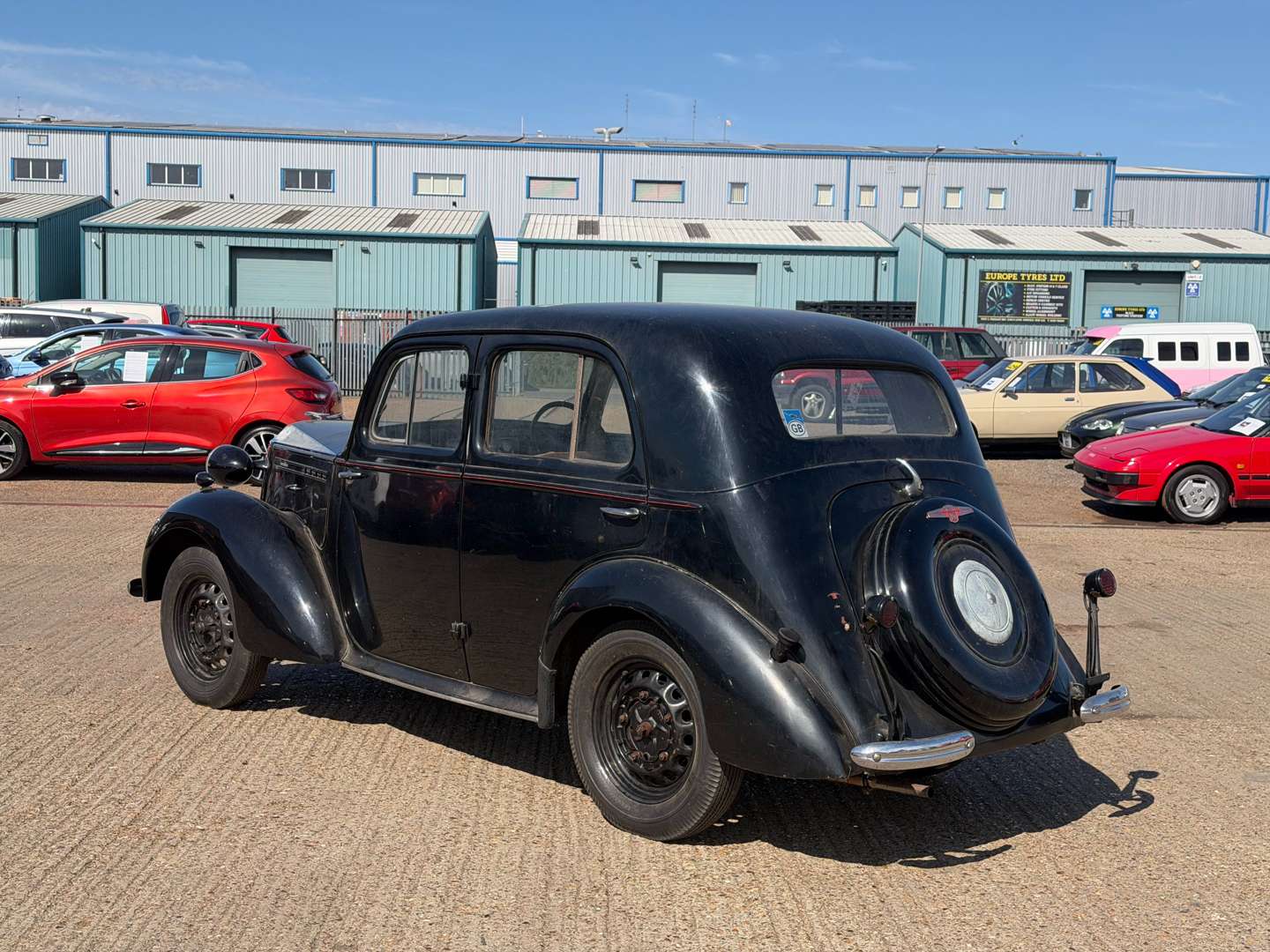 <p>1946 VAUXHALL 10-4</p>