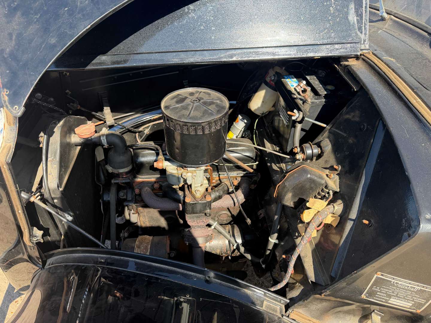 <p>1946 VAUXHALL 10-4</p>