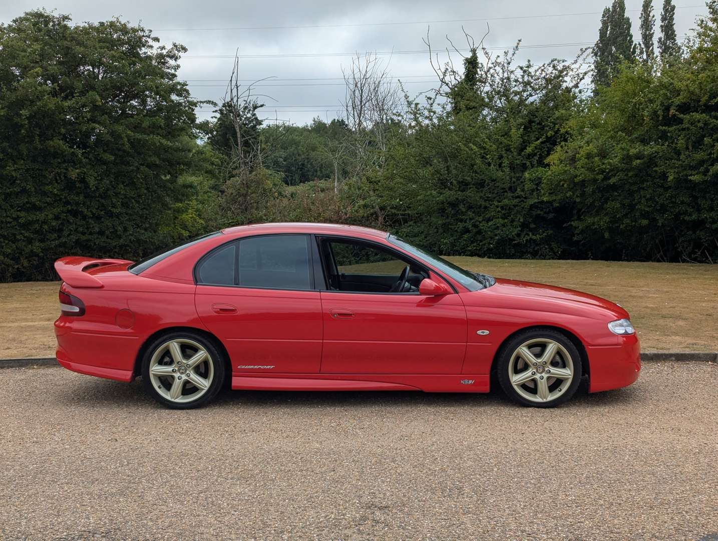 <p>1999 HOLDEN HSV VT2 CLUBSPORT R8</p>