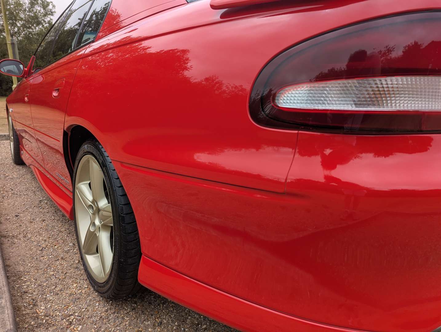 <p>1999 HOLDEN HSV VT2 CLUBSPORT R8</p>
