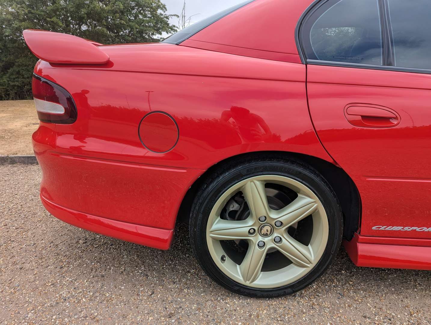 <p>1999 HOLDEN HSV VT2 CLUBSPORT R8</p>