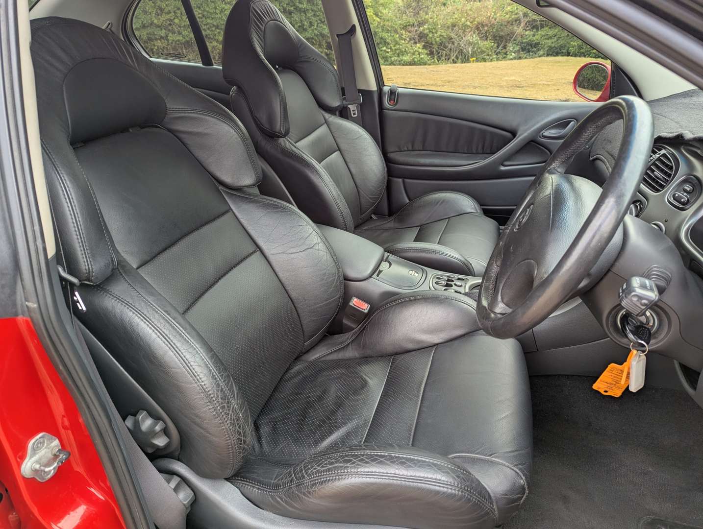 <p>1999 HOLDEN HSV VT2 CLUBSPORT R8</p>