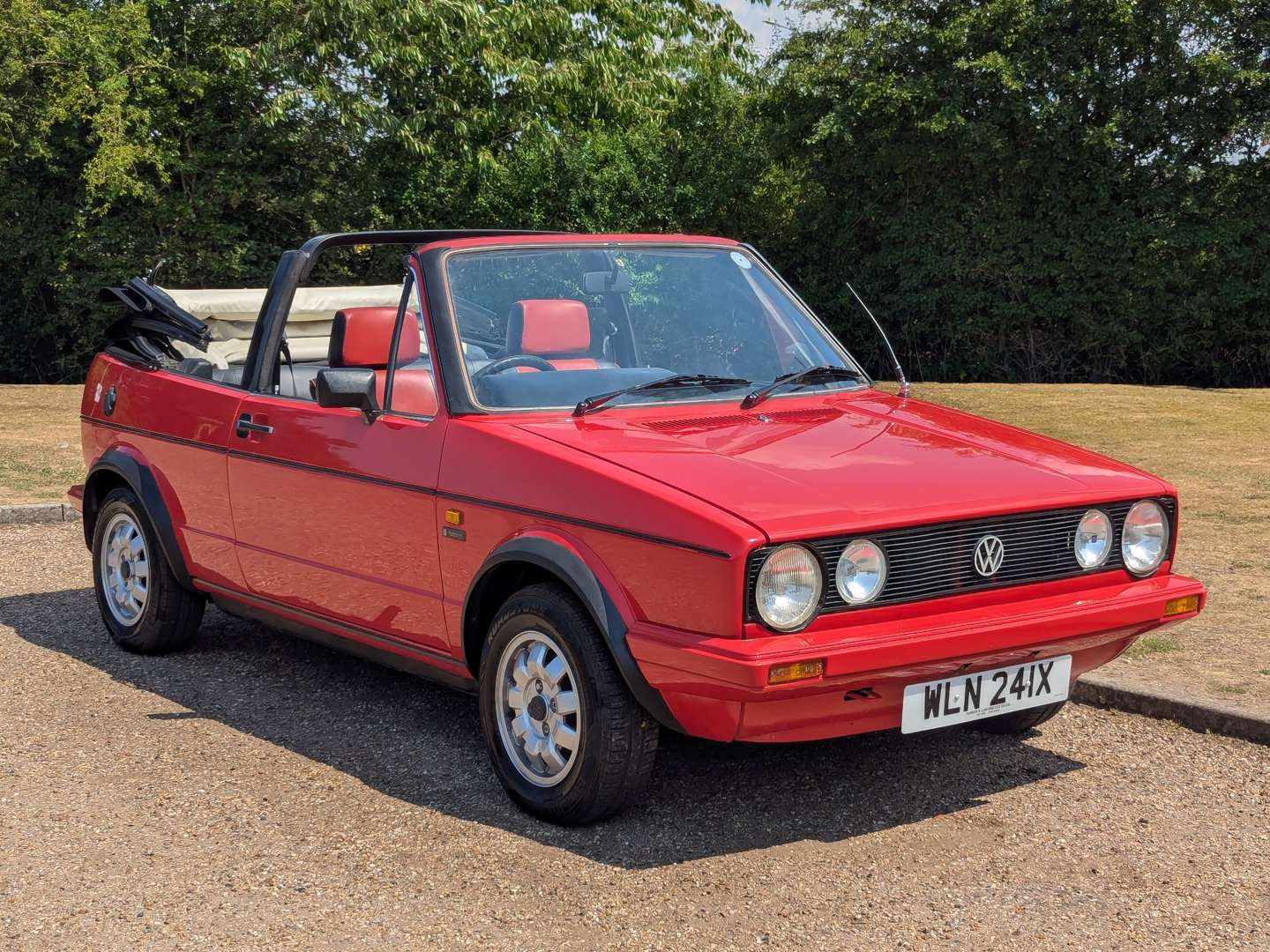 <p>1982 VW GOLF CABRIOLET GL</p>
