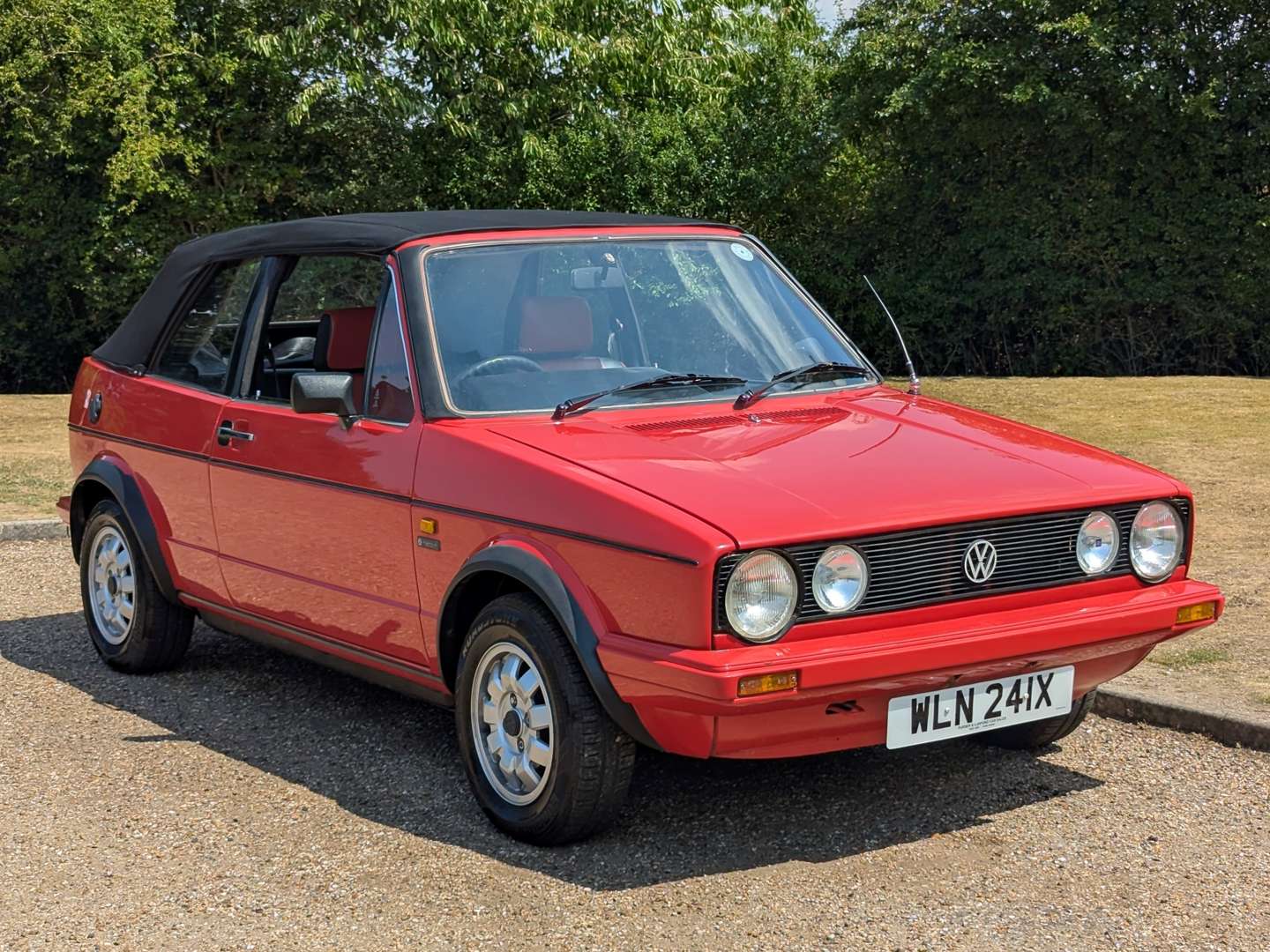<p>1982 VW GOLF CABRIOLET GL</p>