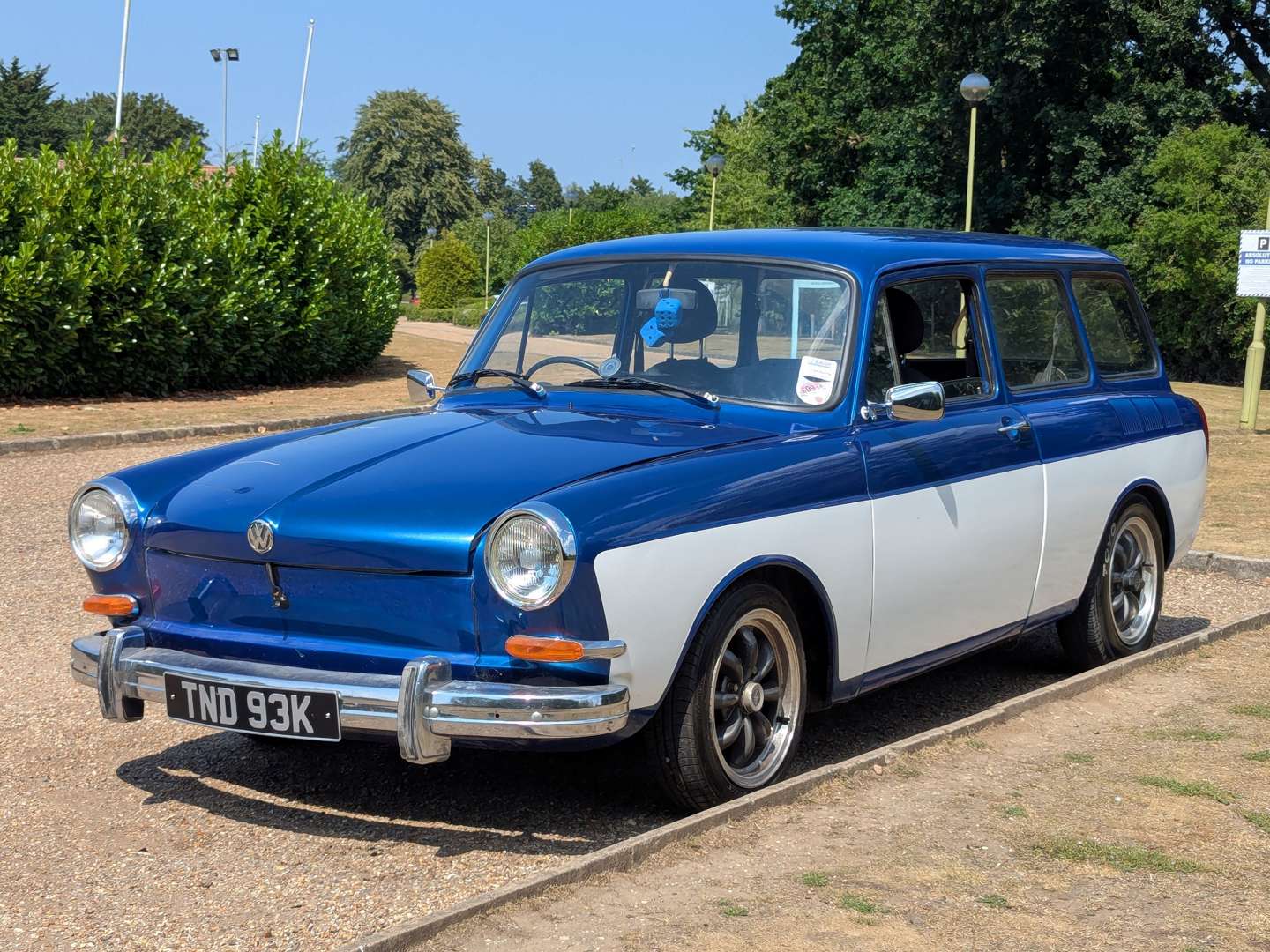 <p>1972 VW 1600 TYPE 3 SQUAREBACK</p>