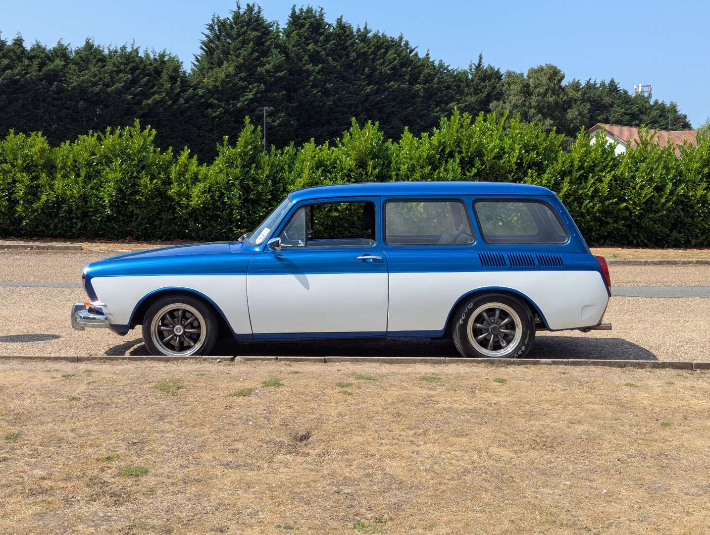 <p>1972 VW 1600 TYPE 3 SQUAREBACK</p>