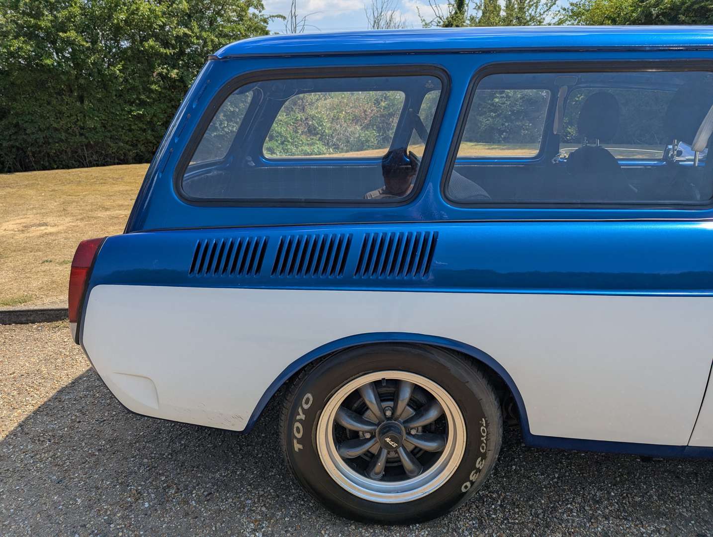 <p>1972 VW 1600 TYPE 3 SQUAREBACK</p>