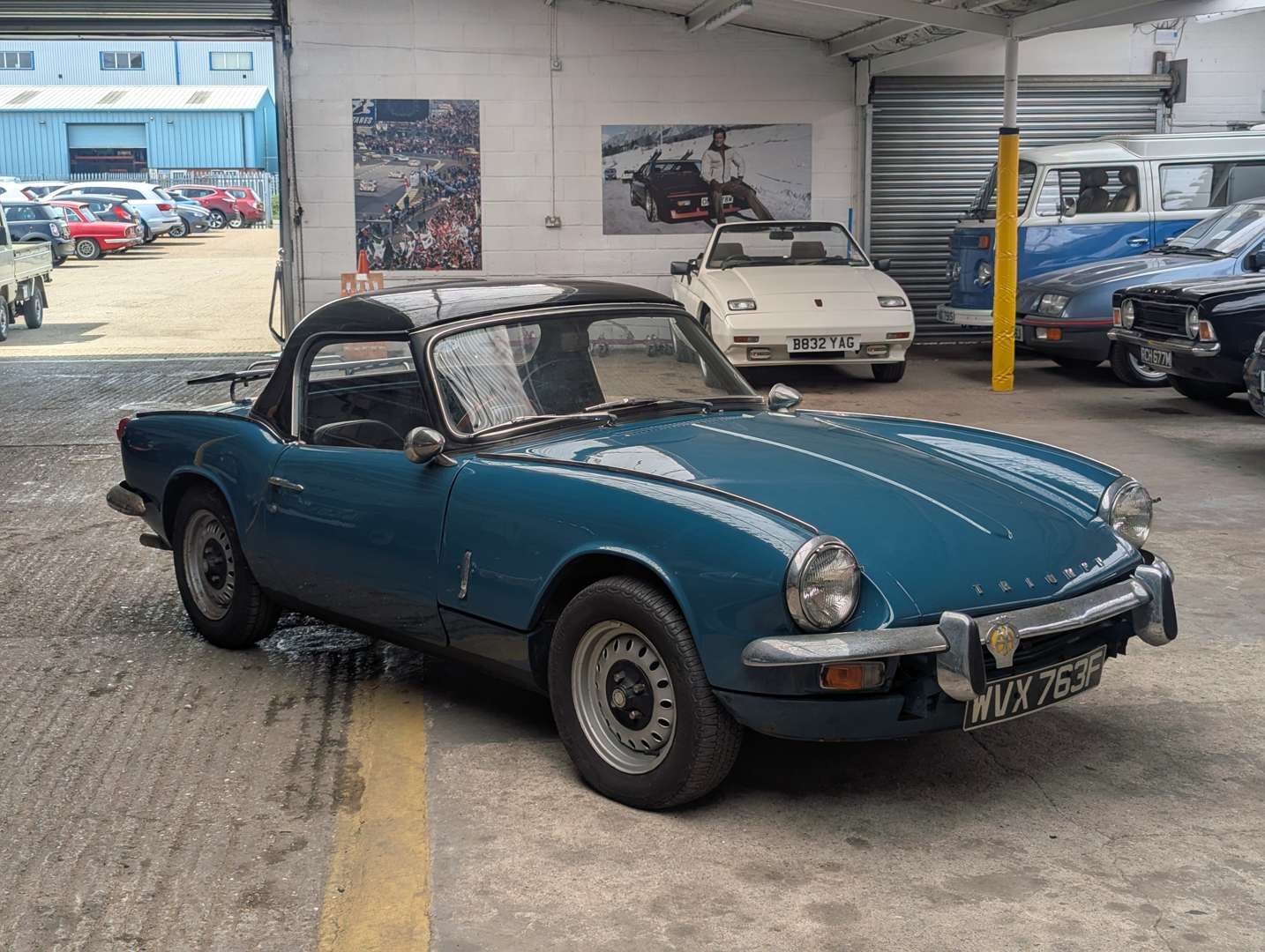 <p>1967 TRIUMPH SPITFIRE MK3</p>