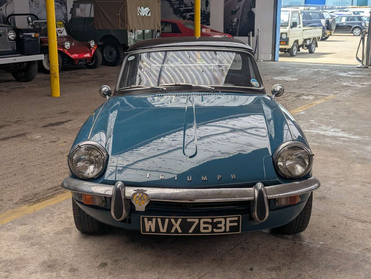<p>1967 TRIUMPH SPITFIRE MK3</p>