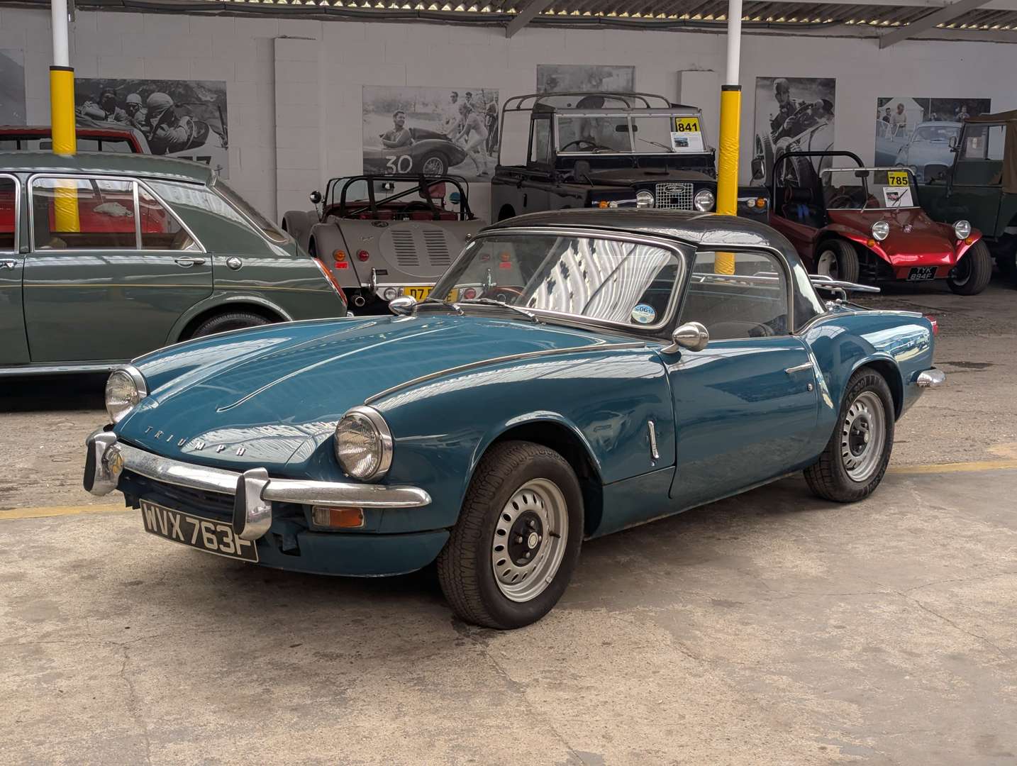 <p>1967 TRIUMPH SPITFIRE MK3</p>