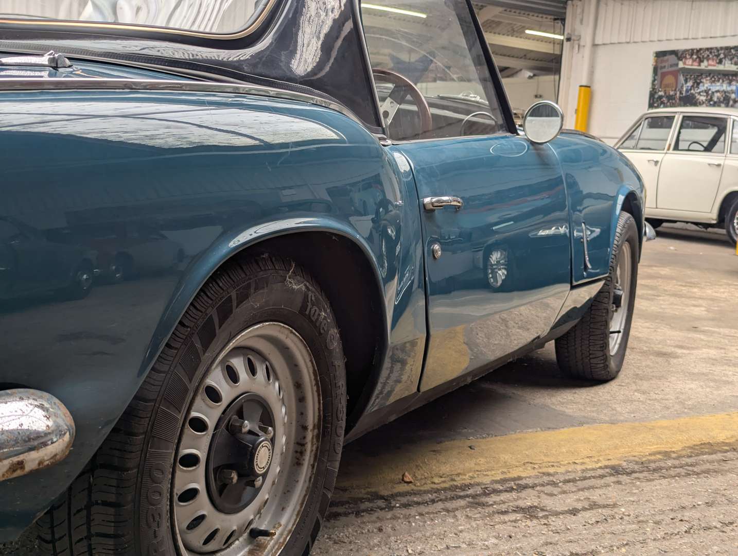 <p>1967 TRIUMPH SPITFIRE MK3</p>