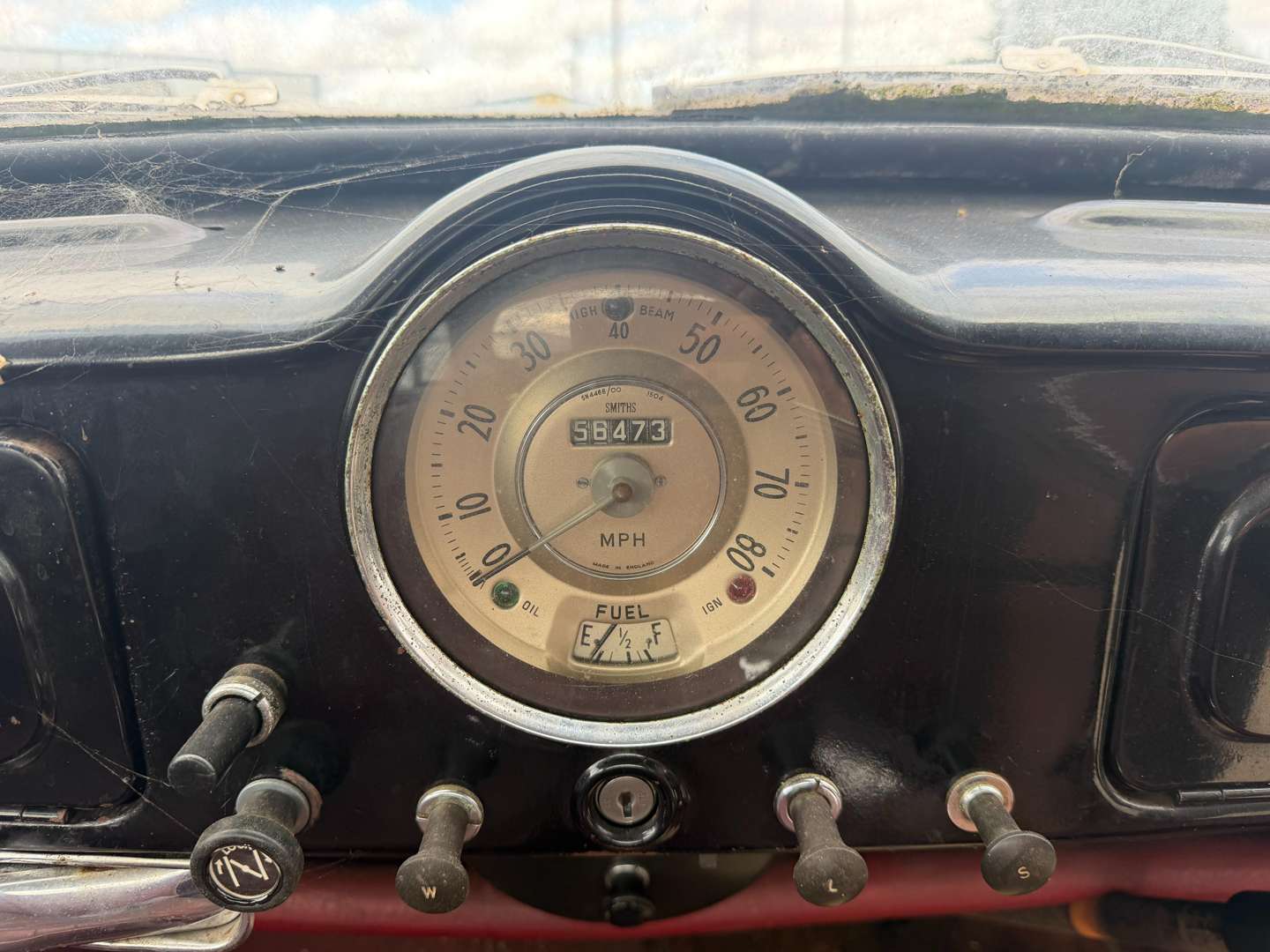 <p>1958 MORRIS MINOR 1000</p>
