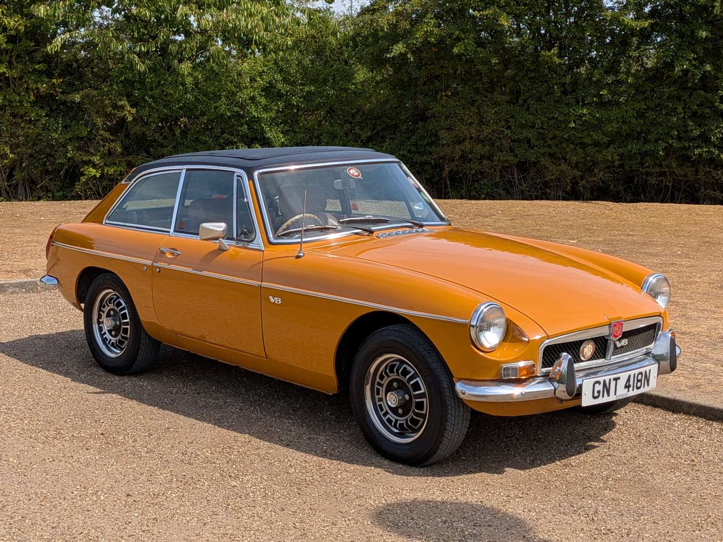 <p>1974 MG B GT V8</p>