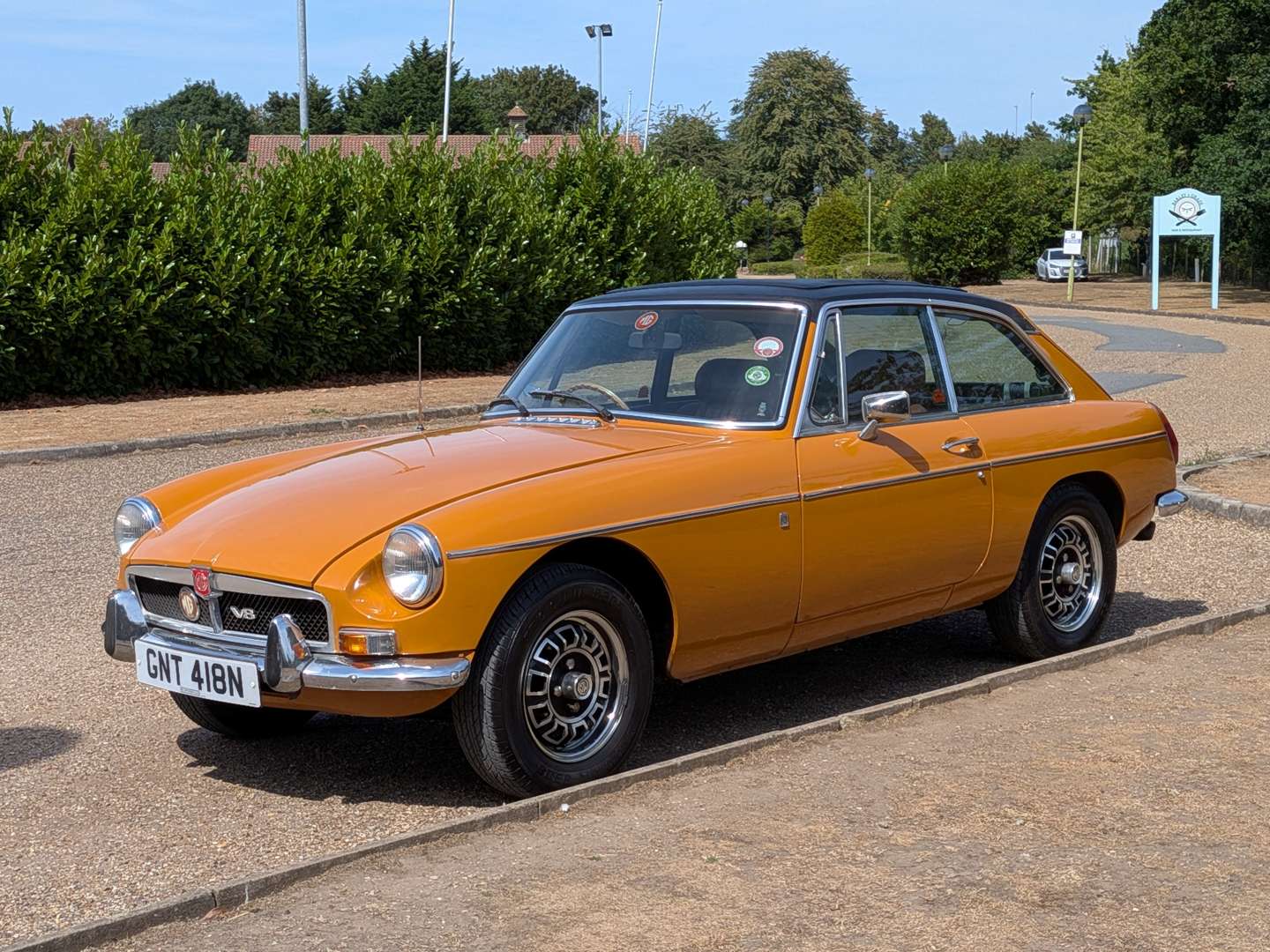 <p>1974 MG B GT V8</p>